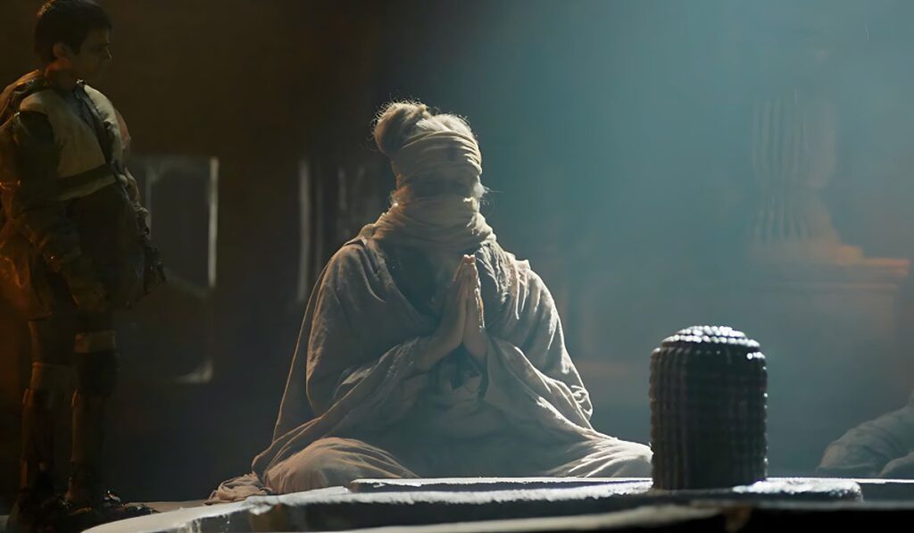 Amitabh Bachchan in 'Kalki 2898 AD 2024' Praying in a old temple