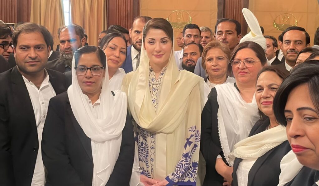 chief justice aalia neelum with CM Punjab Maryam Nawaz Sharif